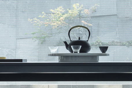 設(shè)計并不是一味追求美觀，不是美學(xué)意義上的藝術(shù)，而是視覺上的“營銷策略”。